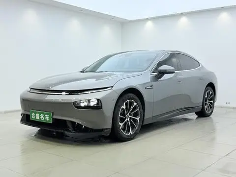 XPeng 小鹏P7 2020