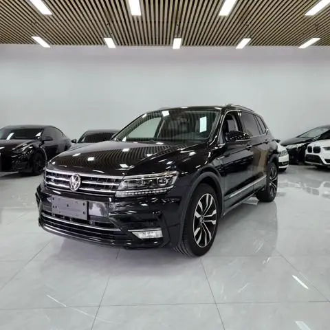 Volkswagen Tiguan L 2021 — фото 1