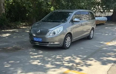 Buick GL8 2011