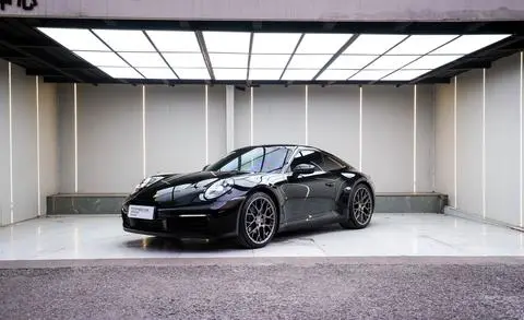 Porsche 911 2023