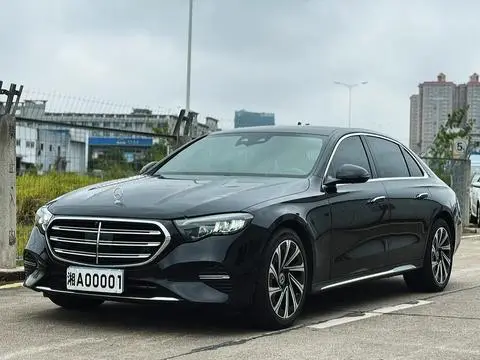 Mercedes-Benz E-Class 2024