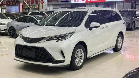 Toyota Granvia 2023