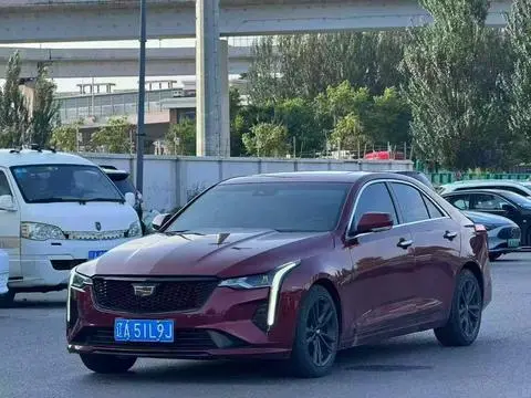 Cadillac CT4 2021