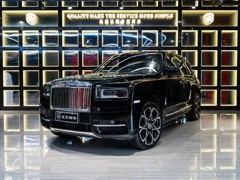 Rolls Royce Cullinan 2018