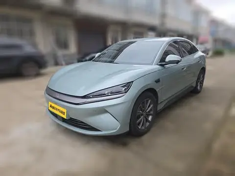 BYD 秦L EV 2025 — фото 1