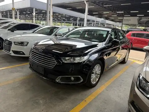 Ford 金牛座 2018