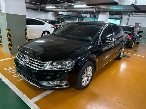 Volkswagen Magotan 2016