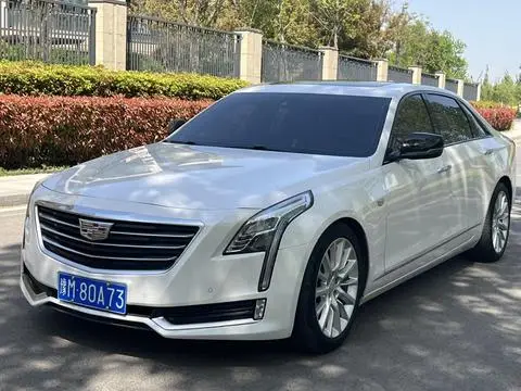 Cadillac CT6 2016 — фото 1