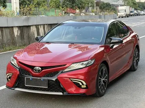 Toyota Camry 2018