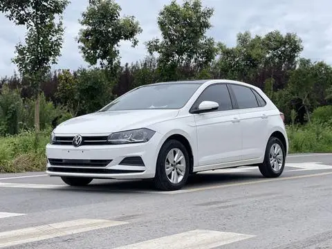 Volkswagen Polo 2021 — фото 1