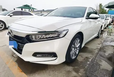 Honda Accord 2018 — фото 1