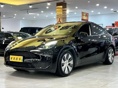 Tesla Model Y 2022 — фото 1