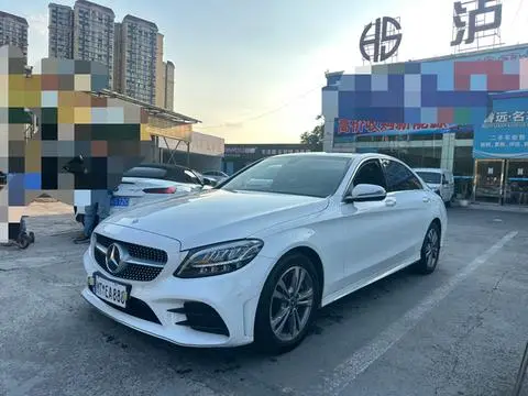 Mercedes-Benz C-Class 2021