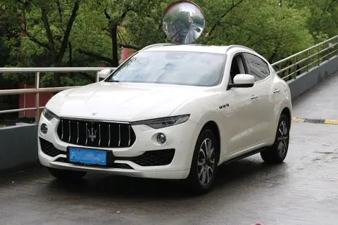 Maserati Levante 2016