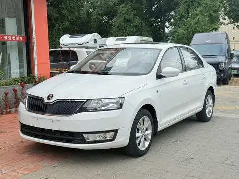 Skoda 昕锐 2016 — фото 1