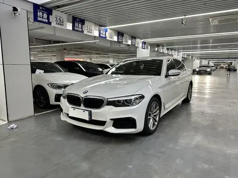 BMW 5 Series 2020 — фото 1