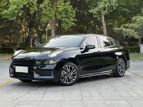 Lynk & Co 03 2021