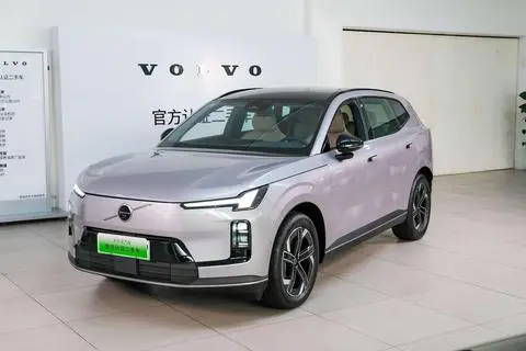 Volvo XC70 2026