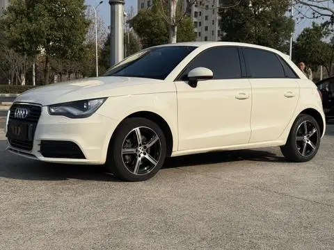 Audi A1 2014