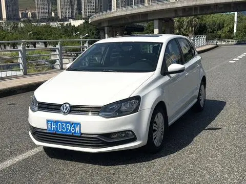 Volkswagen Polo 2018 — фото 1