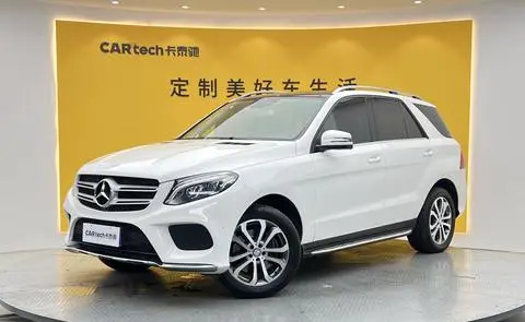 Mercedes-Benz GLE 2015 — фото 1
