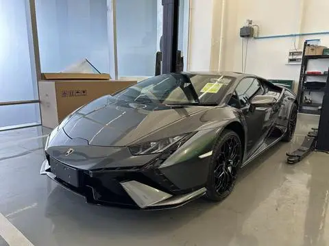 Lamborghini Huracán 2023