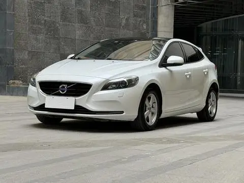 Volvo V40 2016
