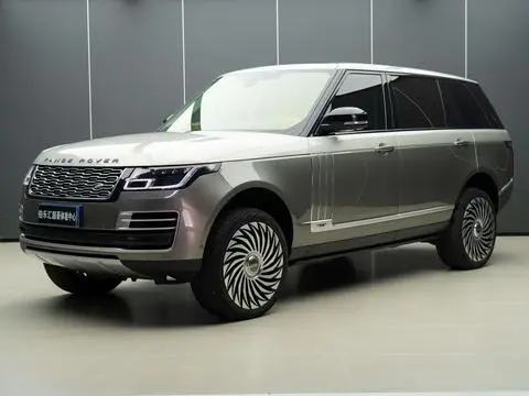Land Rover 揽胜 2021