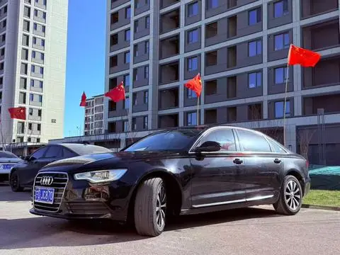 Audi A6L 2014 — фото 1