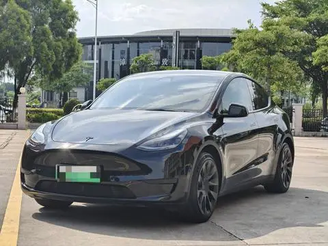 Tesla Model Y 2022 — фото 1