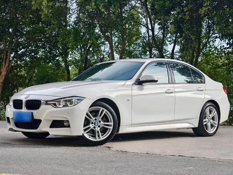 BMW 3 Series 2018 — фото 1