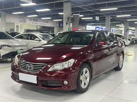 Toyota Reiz 2010