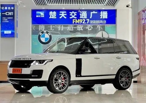 Land Rover 揽胜 2016 — фото 1