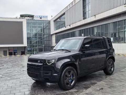 Land Rover 卫士 2024