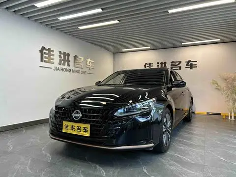 Nissan Teana 2024