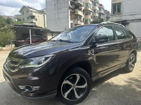 BYD S7 2015