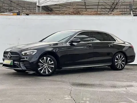 Mercedes-Benz E-Class PHEV 2022