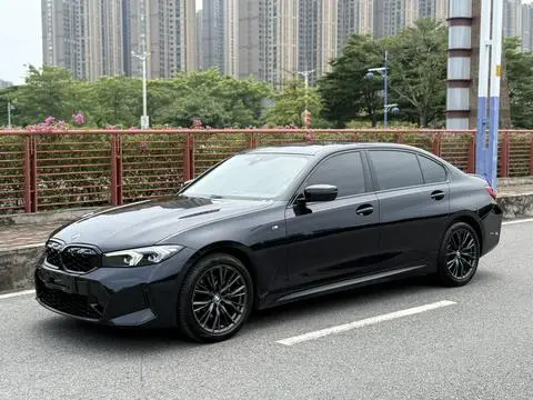 BMW 3 Series 2023