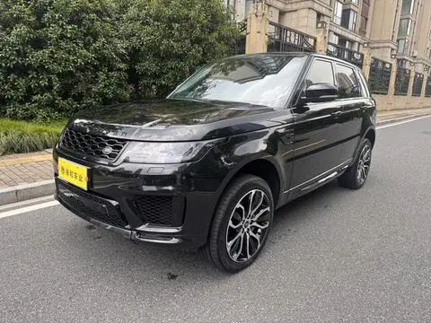 Land Rover 揽胜运动 2022 — фото 1