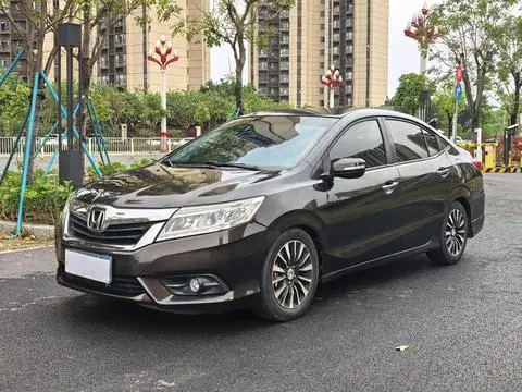 Honda Crider 2015
