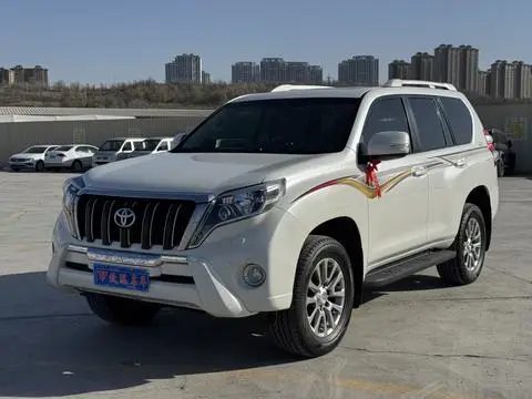 Toyota Prado 2016 — фото 1