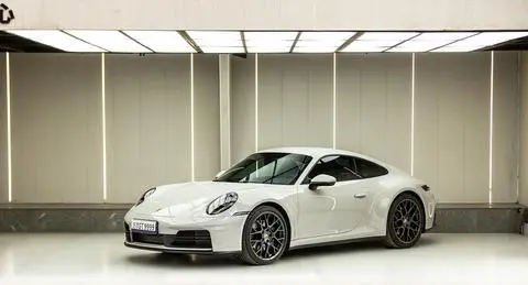 Porsche 911 2025