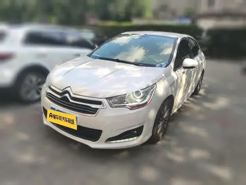 Citroën C4L 2013