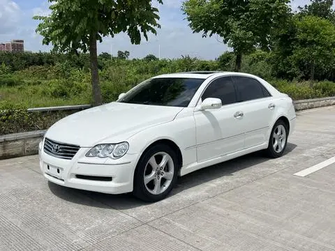 Toyota Reiz 2009
