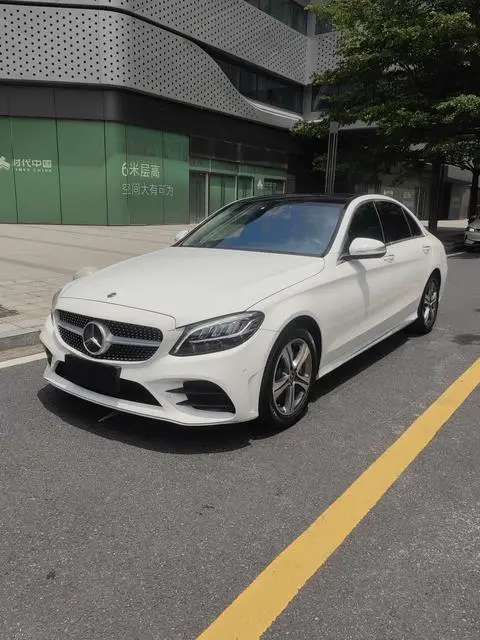 Mercedes-Benz C-Class 2020
