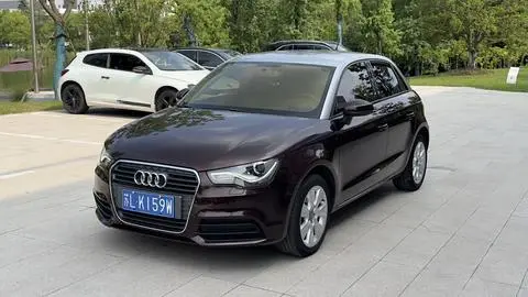 Audi A1 2014 — фото 1