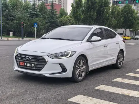 Hyundai 领动 2018 — фото 1