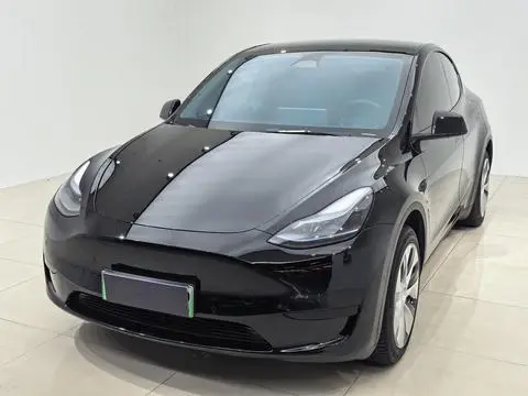 Tesla Model Y 2022 — фото 1