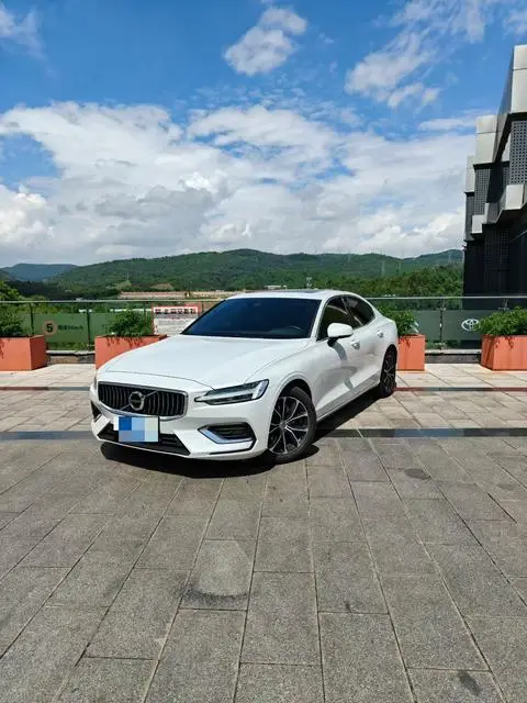 Volvo S60 2020