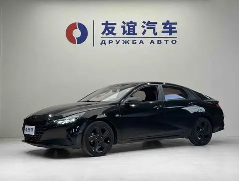 Hyundai Elantra 2022